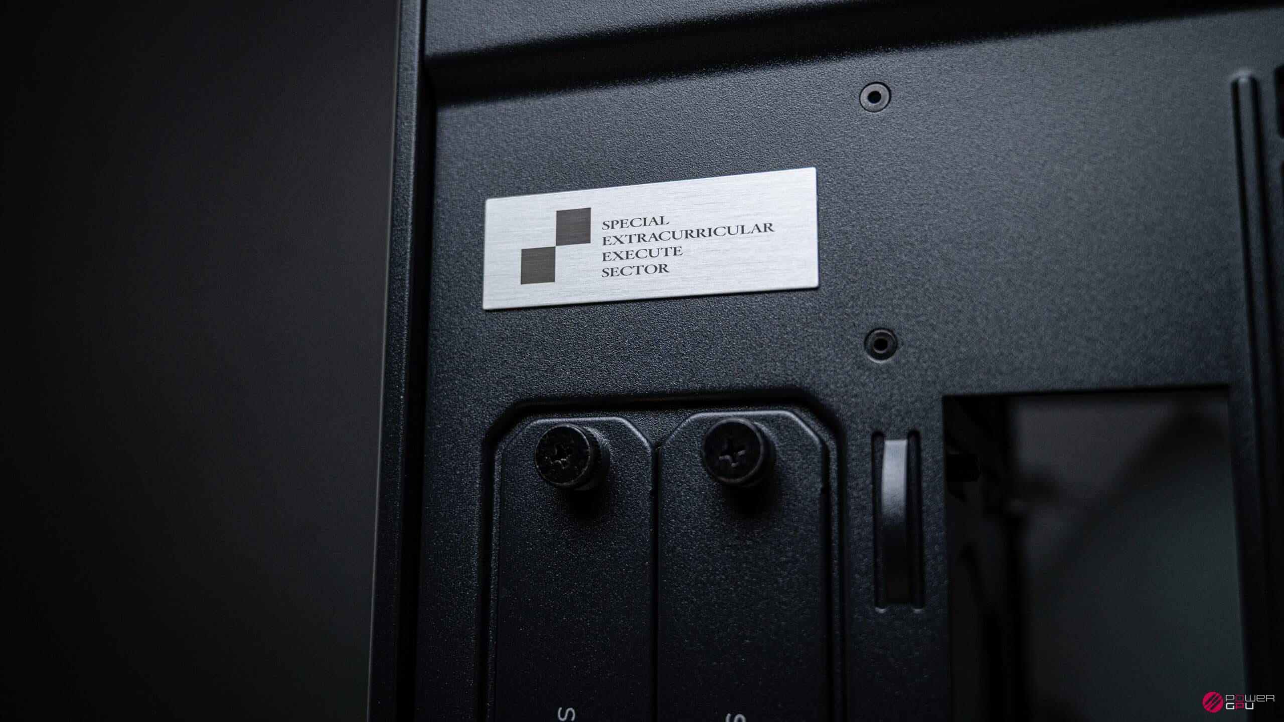 Hyte Persona 3 Reload Y70 Case