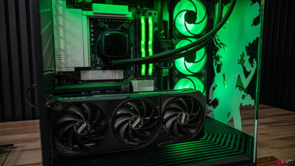 Masque RTX 5070 Gaming PC