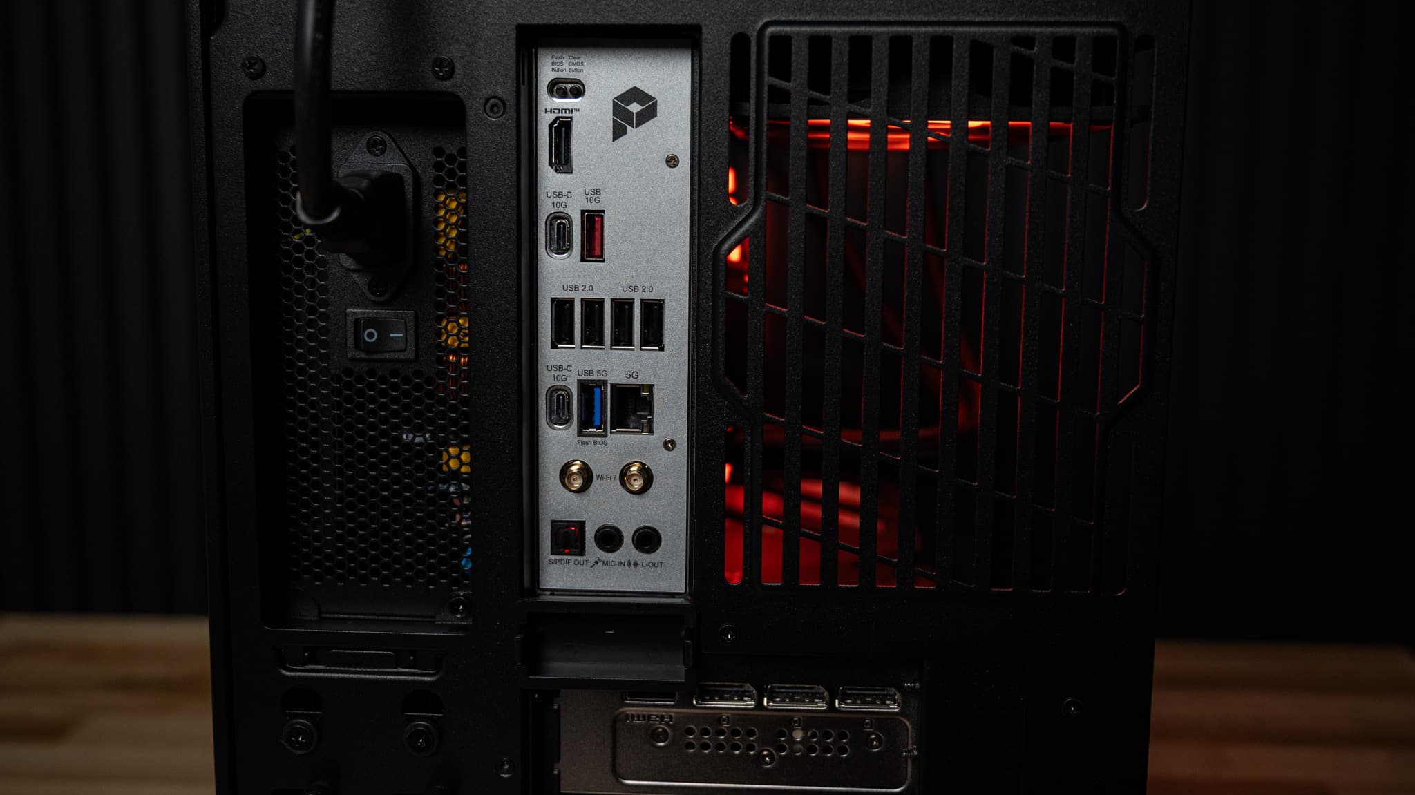 Yin RTX 5070 Gaming PC